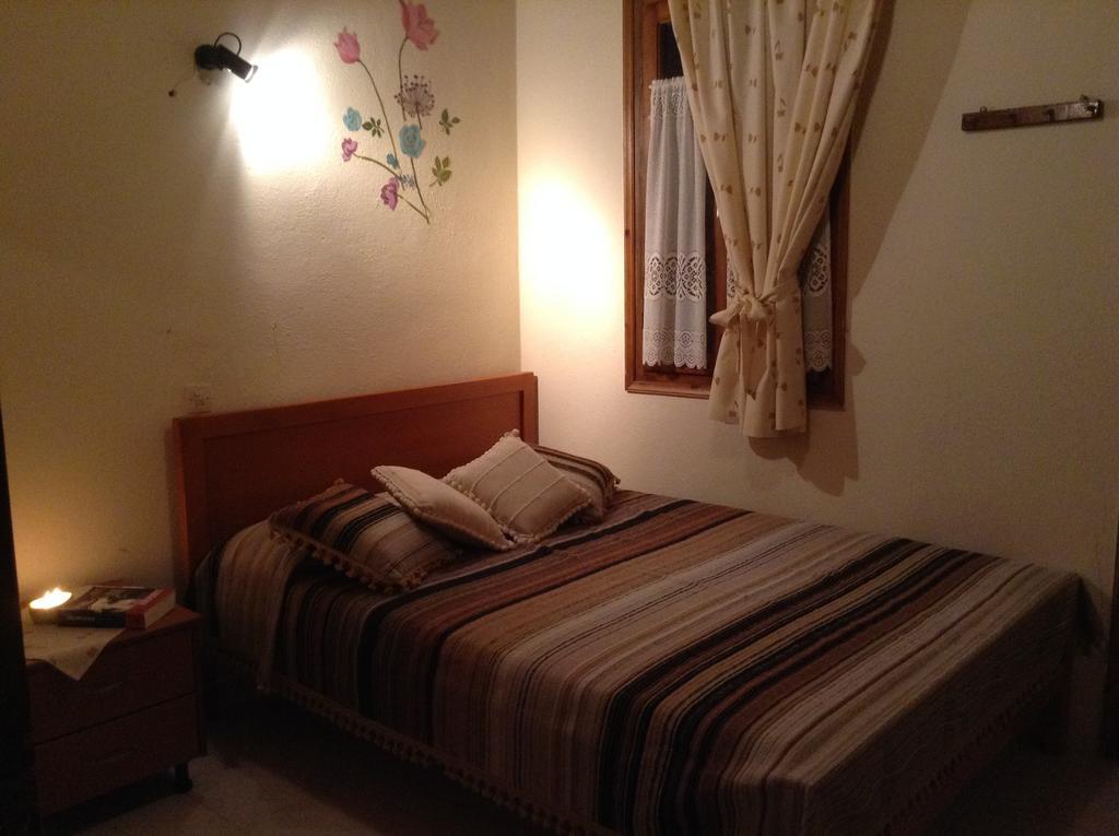 Menelaos Apartments Lefokastro Oda fotoğraf
